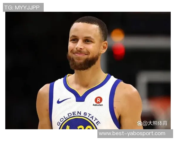 勇士半场微弱领先开拓者库里表现抢眼巴特勒状态低迷未得分